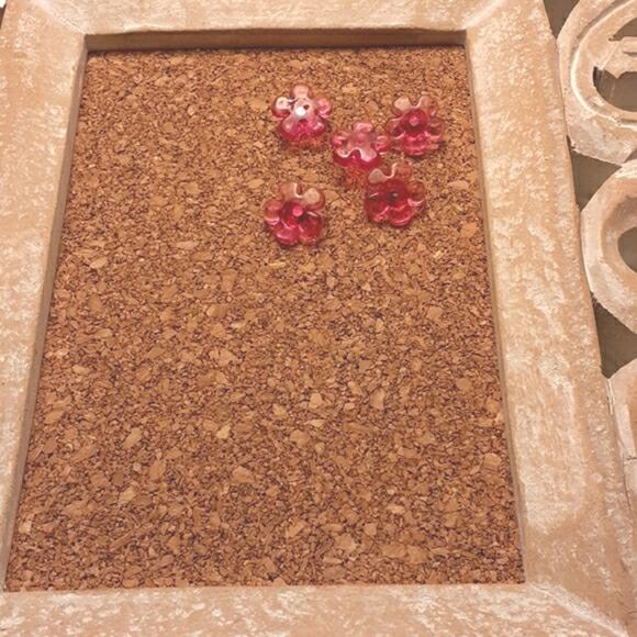 Carved White Wood Picture Frame Desk Mini Bulletin Board Push Pins Office Home - Picture 6 of 8